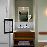 By Marriott Amsterdam Schiphol Airport 4*