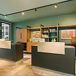 By Marriott Amsterdam Schiphol Airport Aparthotel Badhoevedorp