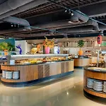 By Marriott Amsterdam Schiphol Airport Badhoevedorp