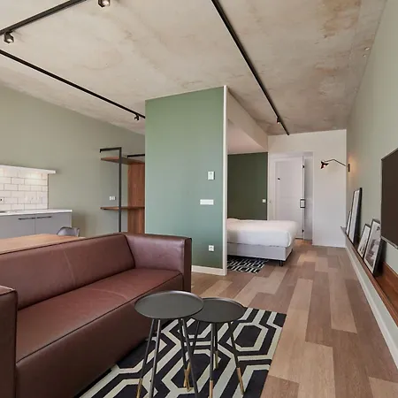 Corendon Amsterdam Schiphol Airport 4* Badhoevedorp