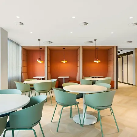 By Marriott Amsterdam Schiphol Airport 公寓式酒店