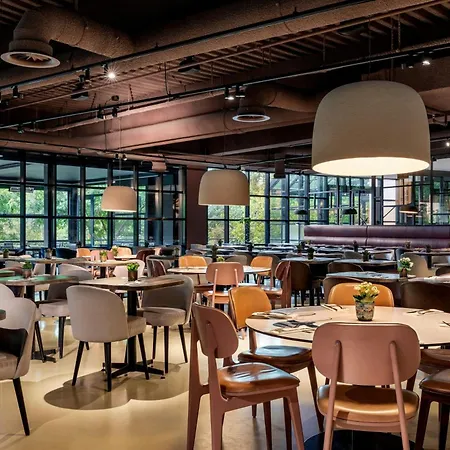By Marriott Amsterdam Schiphol Airport באדהופדורפ