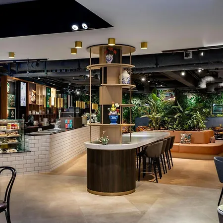 By Marriott Amsterdam Schiphol Airport