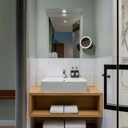 By Marriott Amsterdam Schiphol Airport 4* באדהופדורפ