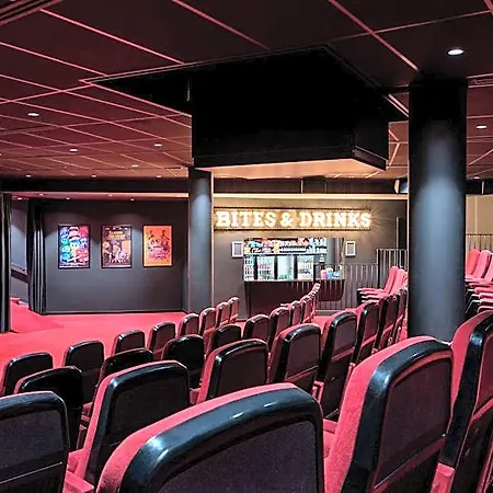 By Marriott Amsterdam Schiphol Airport 4* Badhoevedorp