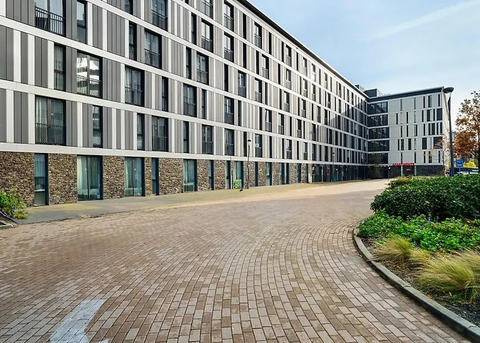 By Marriott Amsterdam Schiphol Airport Апарт-отель