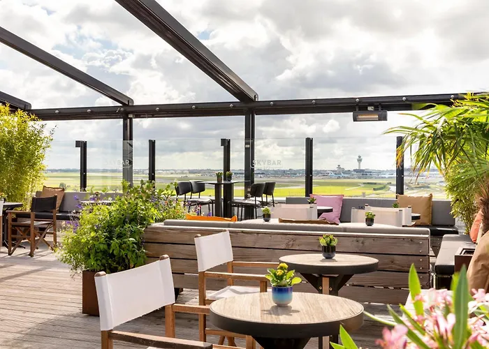 By Marriott Amsterdam Schiphol Airport Апарт-отель 4*