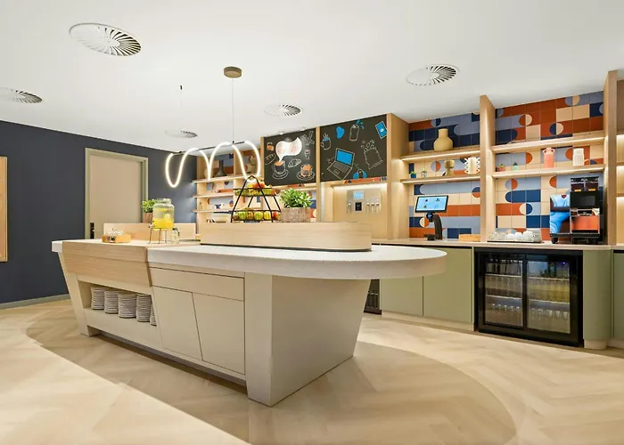 Апарт-отель By Marriott Amsterdam Schiphol Airport