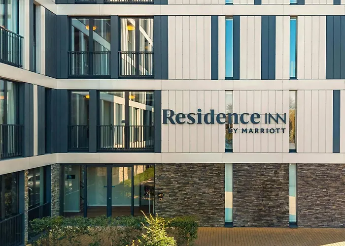 Апарт-отель By Marriott Amsterdam Schiphol Airport Бадхоеведорп