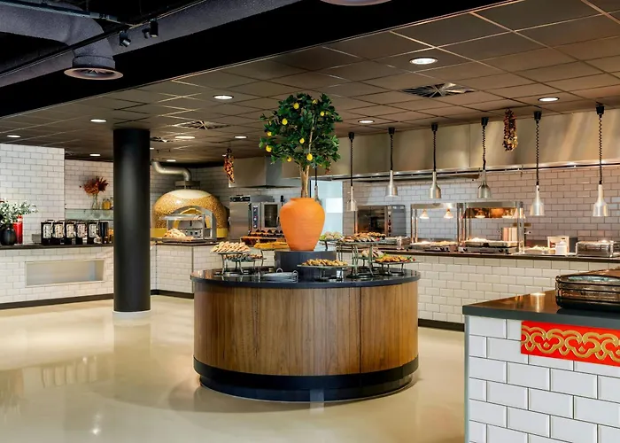 By Marriott Amsterdam Schiphol Airport Апарт-отель 4*