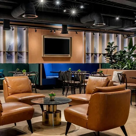 By Marriott Amsterdam Schiphol Airport Badhoevedorp
