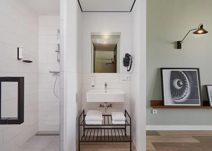 Aparthotel By Marriott Amsterdam Schiphol Airport Badhoevedorp