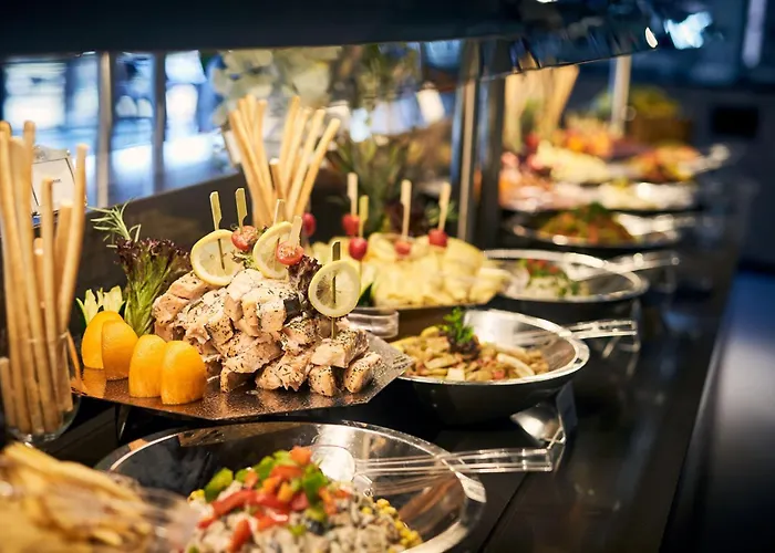 By Marriott Amsterdam Schiphol Airport 4*