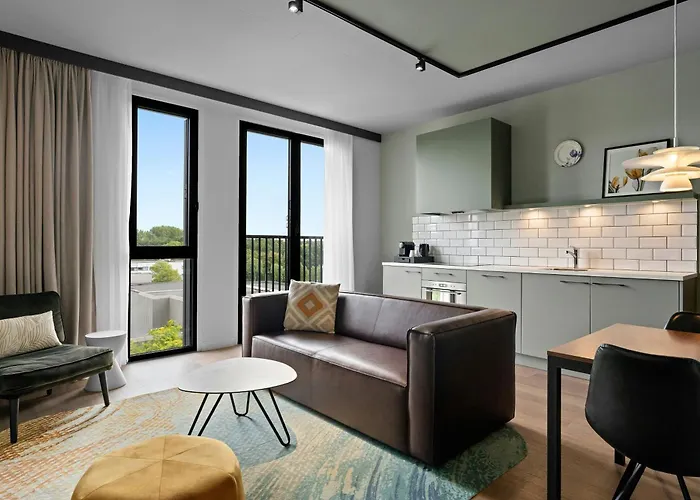 By Marriott Amsterdam Schiphol Airport 4* Badhoevedorp